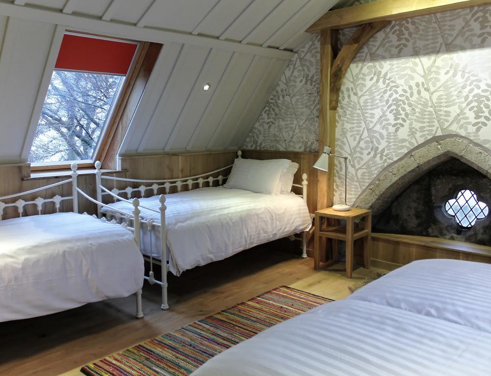 Lumely Fee Bunkhouse Aparthotel Kendal Exterior photo