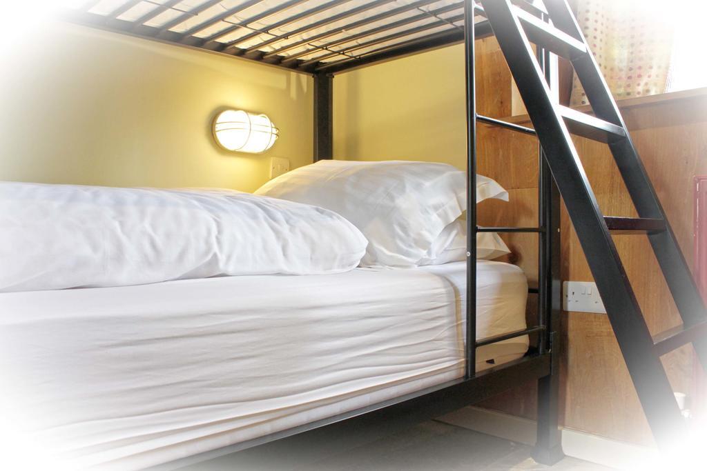 Lumely Fee Bunkhouse Aparthotel Kendal Exterior photo