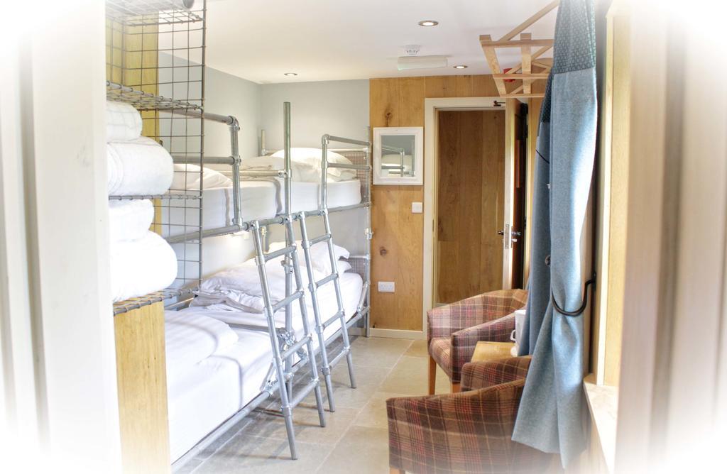 Lumely Fee Bunkhouse Aparthotel Kendal Exterior photo